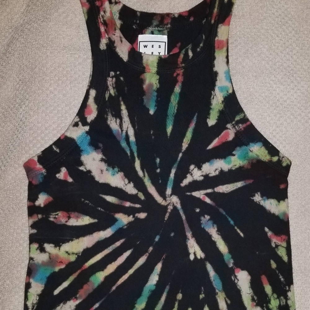 Rivington Tank, small, black multicolored